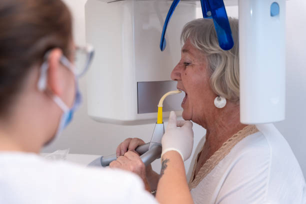 Best Emergency Tooth Extraction in Semmes, AL